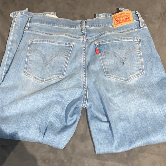 Levi’s Jeans